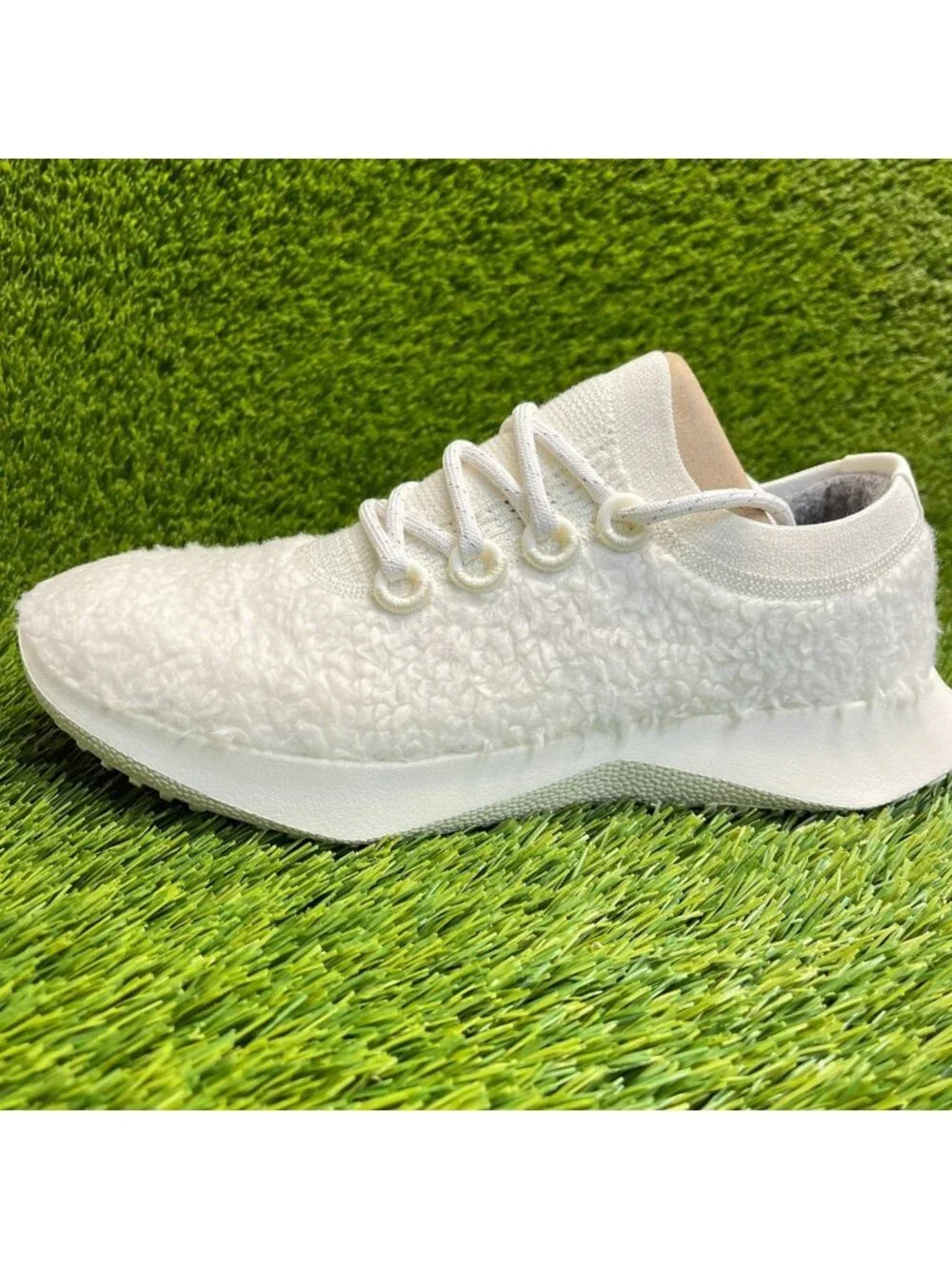 Allbirds Wool Dasher 2 Fluffs Mens Size 10 Natural White Running Shoes Sneakers